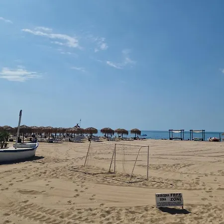 Dolce Near The Coast סבטי ולאס